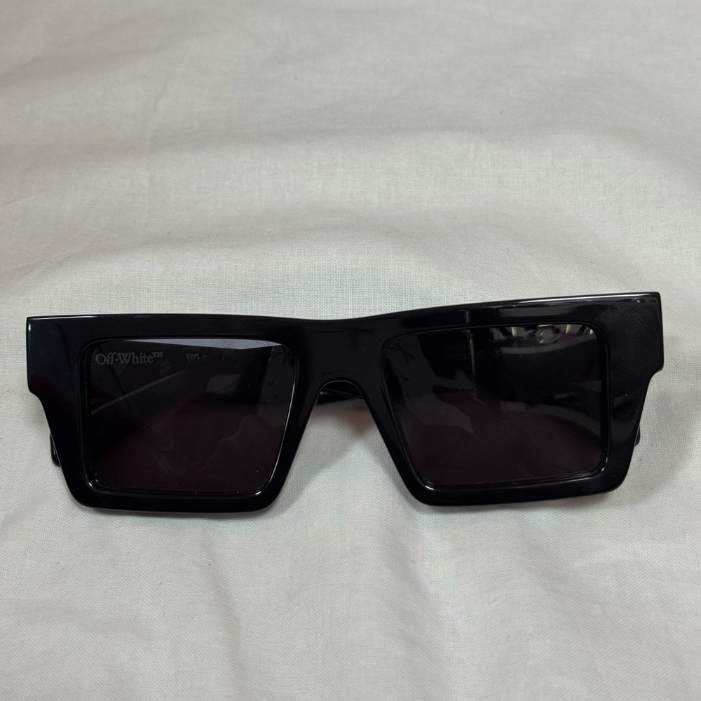 Off-White Glossy Black Sunglasses